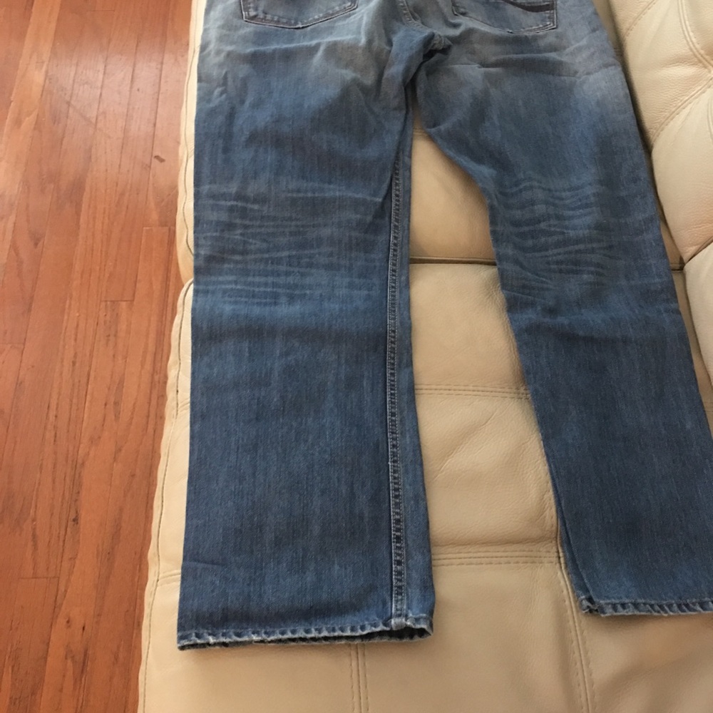 JEANS - Picture 2 of 5